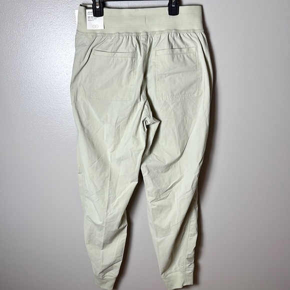 Calia Jogger Pants in Light Green - Picture 7 of 9